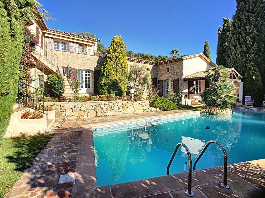 Mãn Nhãn với Những mẫu thiết kế BIỆT THỰ ĐẸP có BỂ BƠI-23