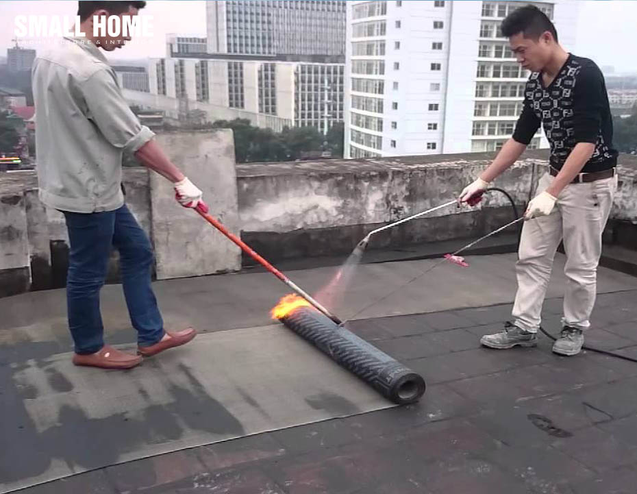 Chống thấm sân thượng bằng màng khò nóng