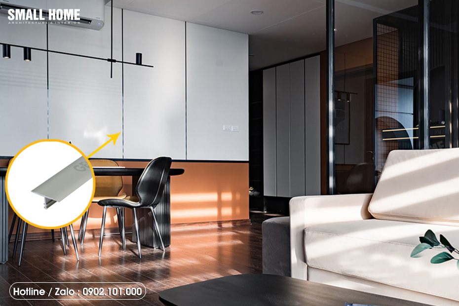 Nẹp nhôm T tạo điểm nhấn cho bức vách