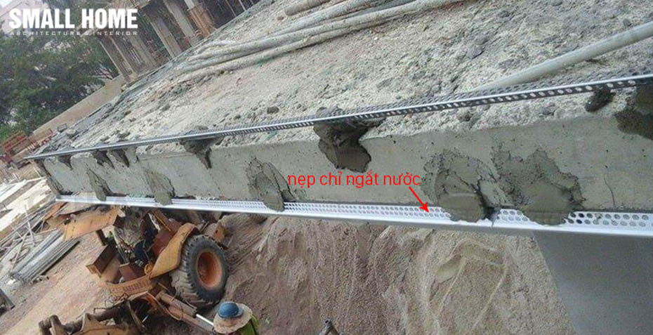 hinh-anh-thi-cong-thuc-te-nep-chi-ngat-nuoc-1
