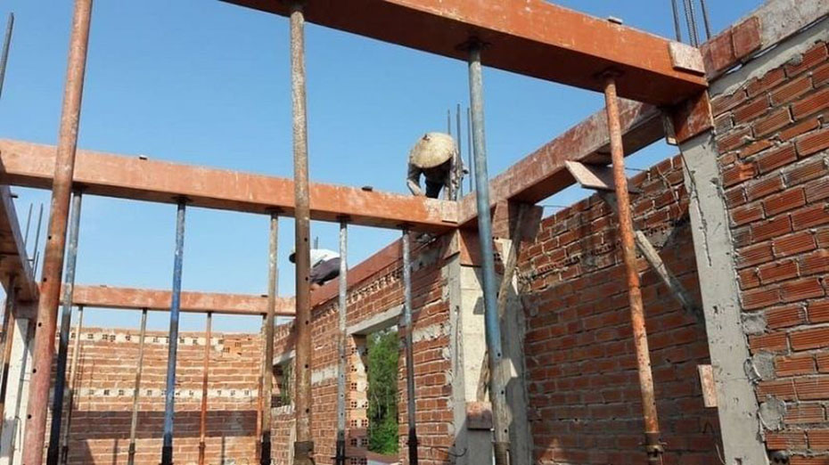 hinh-anh-thi-cong-thuc-te-nha-pho-3-tang-tai-nam-dinh-4