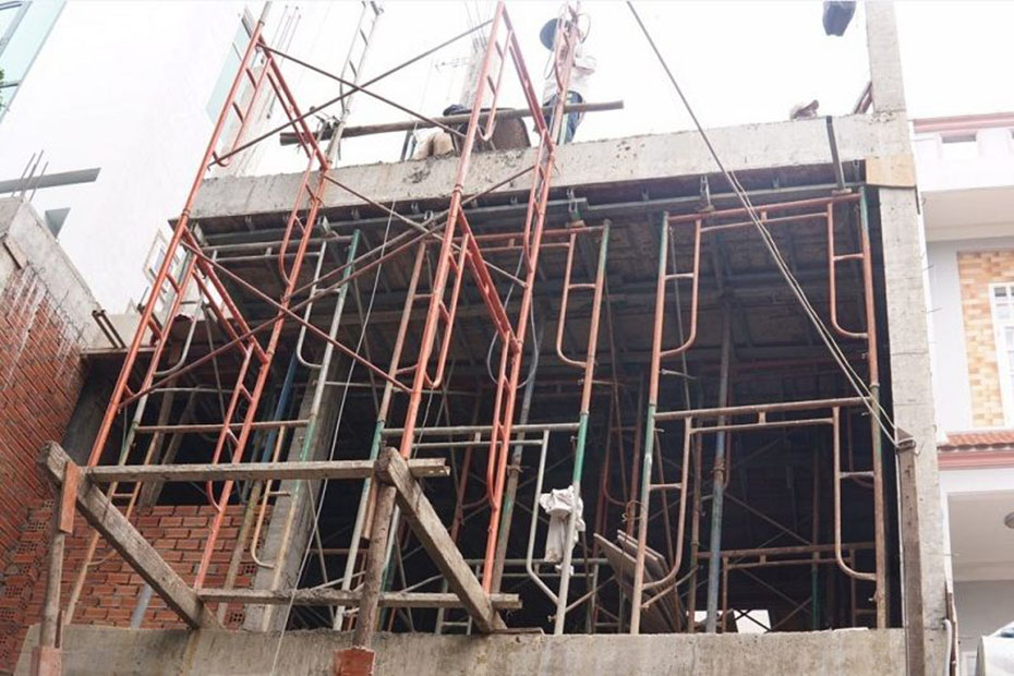 hinh-anh-thi-cong-thuc-te-nha-pho-3-tang-tai-nam-dinh-7