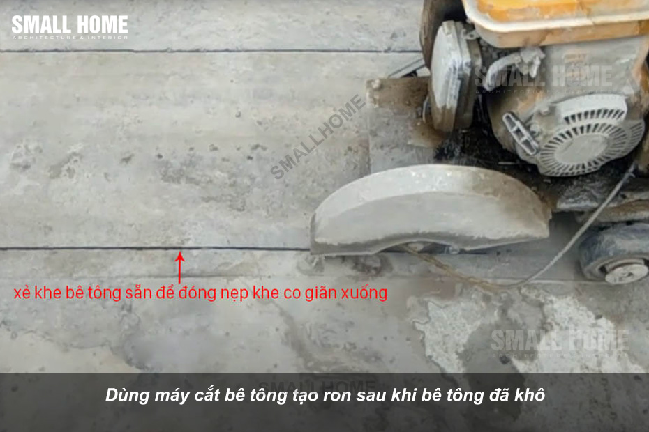 Dùng máy cắt bê tông tạo ron sau khi bê tông đã khô